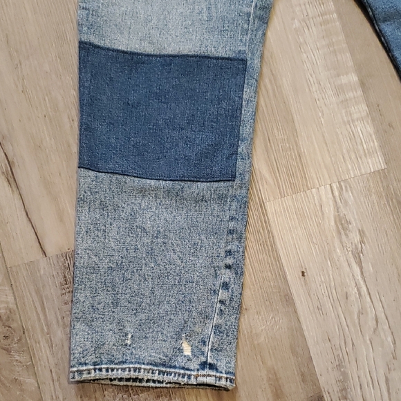 Abercrombie & Fitch Ankle Straight High Rise Jeans - Picture 4 of 8